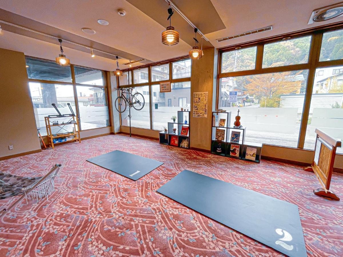 Hotel & Resort Kiyomizu Bozanso Nagano Exteriör bild
